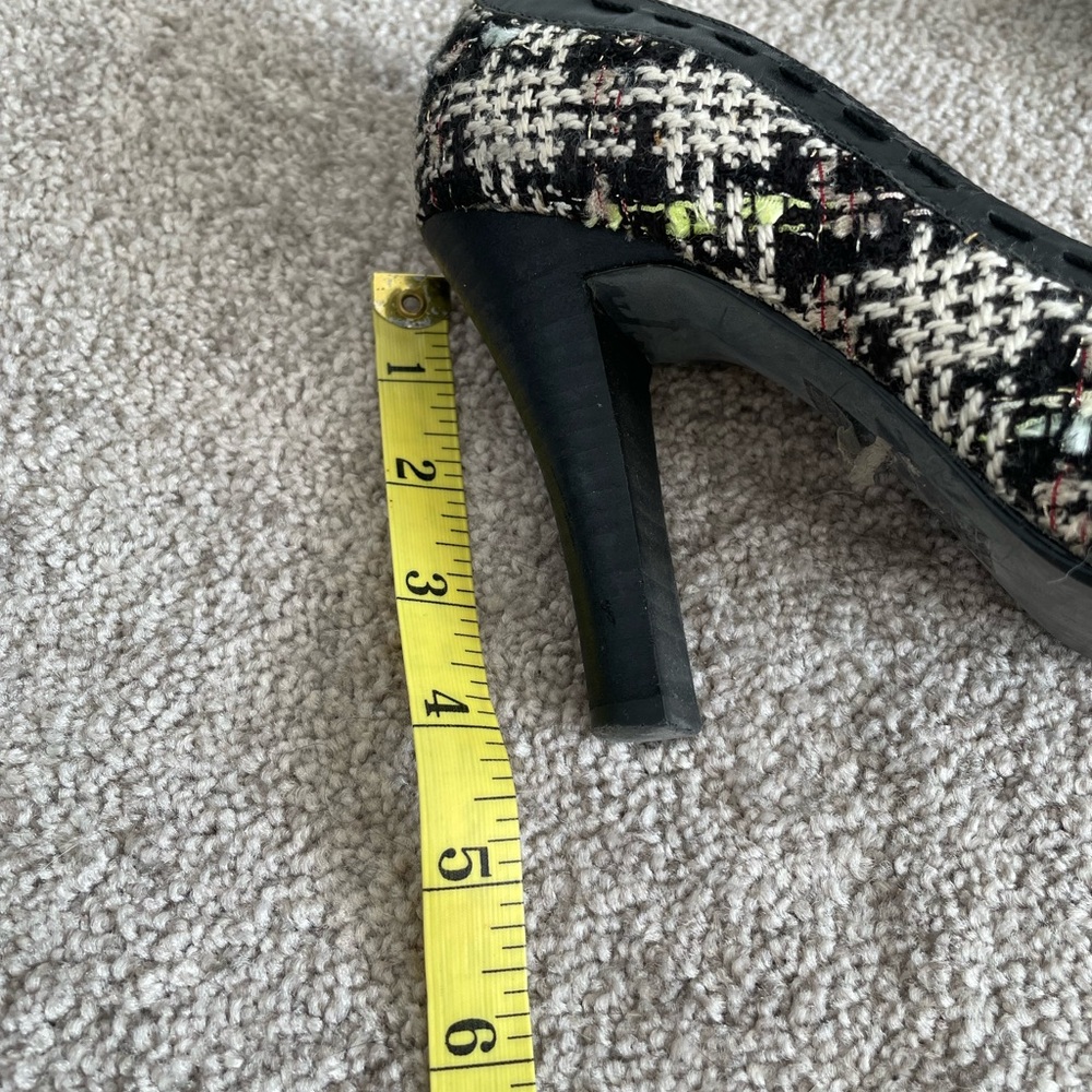 Tweed Pumps - Picture 3 of 3